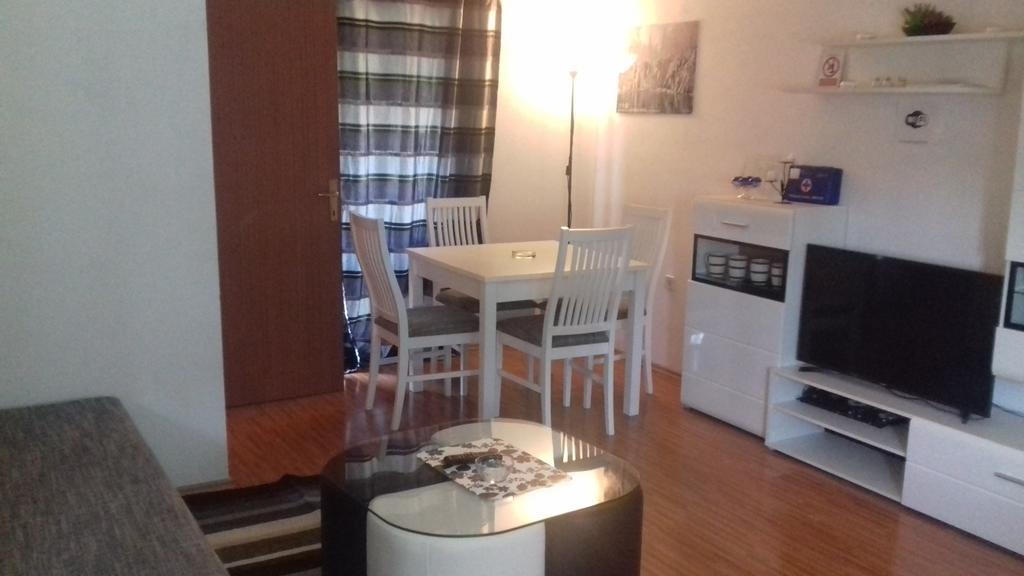 House Mihaela&nina Apartment Seliste Dreznicko Luaran gambar
